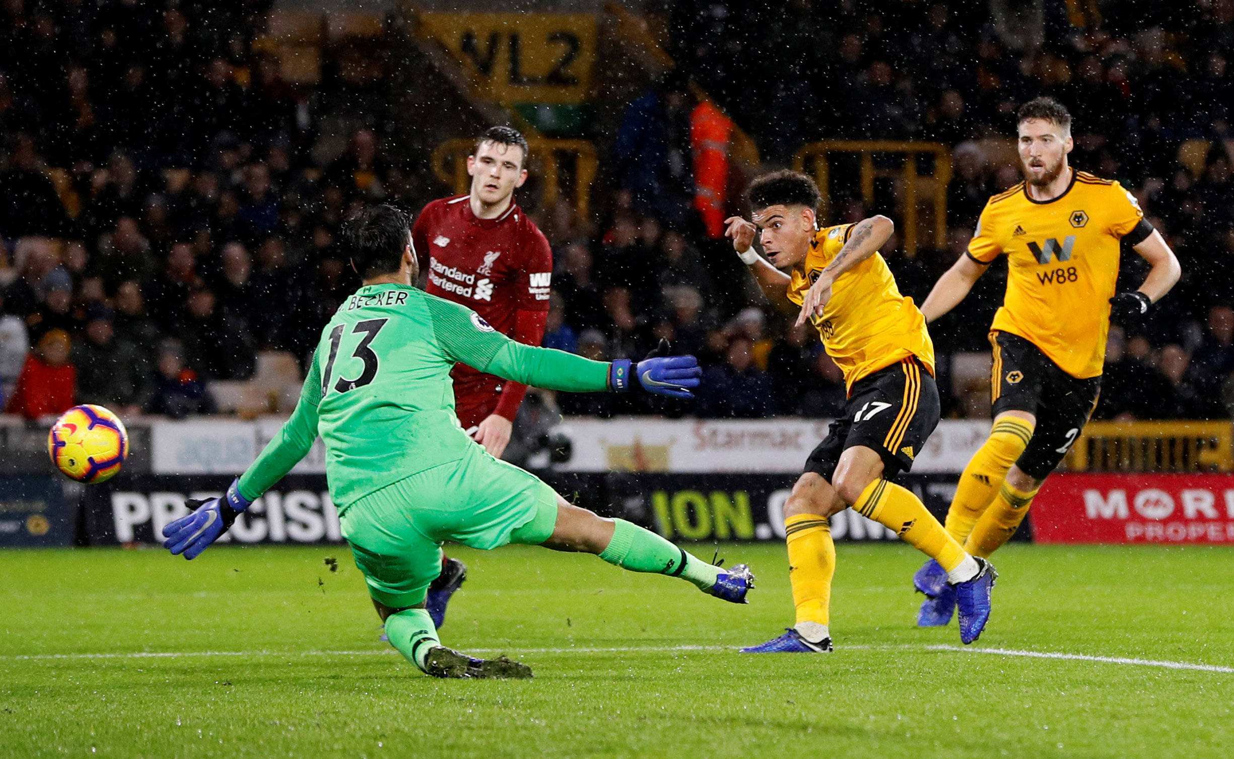 富勒姆主场险胜，苦战取得宝贵三分的简单介绍