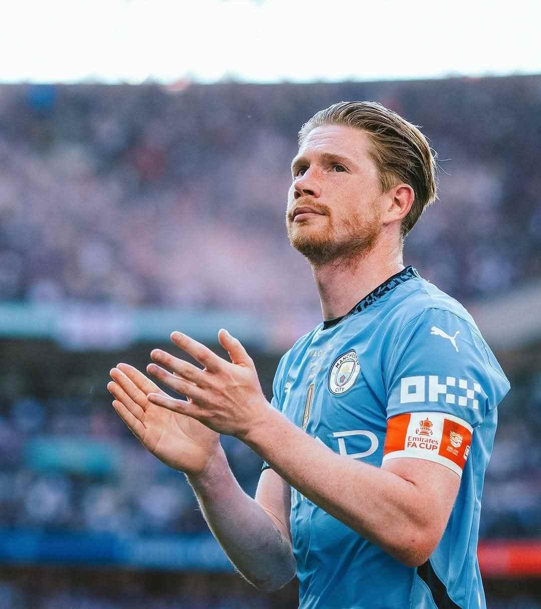 德布劳内在尤文图斯比赛中锐不可当,险胜引发热议!引发球迷热议(布鲁日vs尤文图斯比分预测) 德布劳内在尤文图斯比赛中锐不可当,险胜引发热议!引发球迷热议(布鲁日vs尤文图斯比分预测)