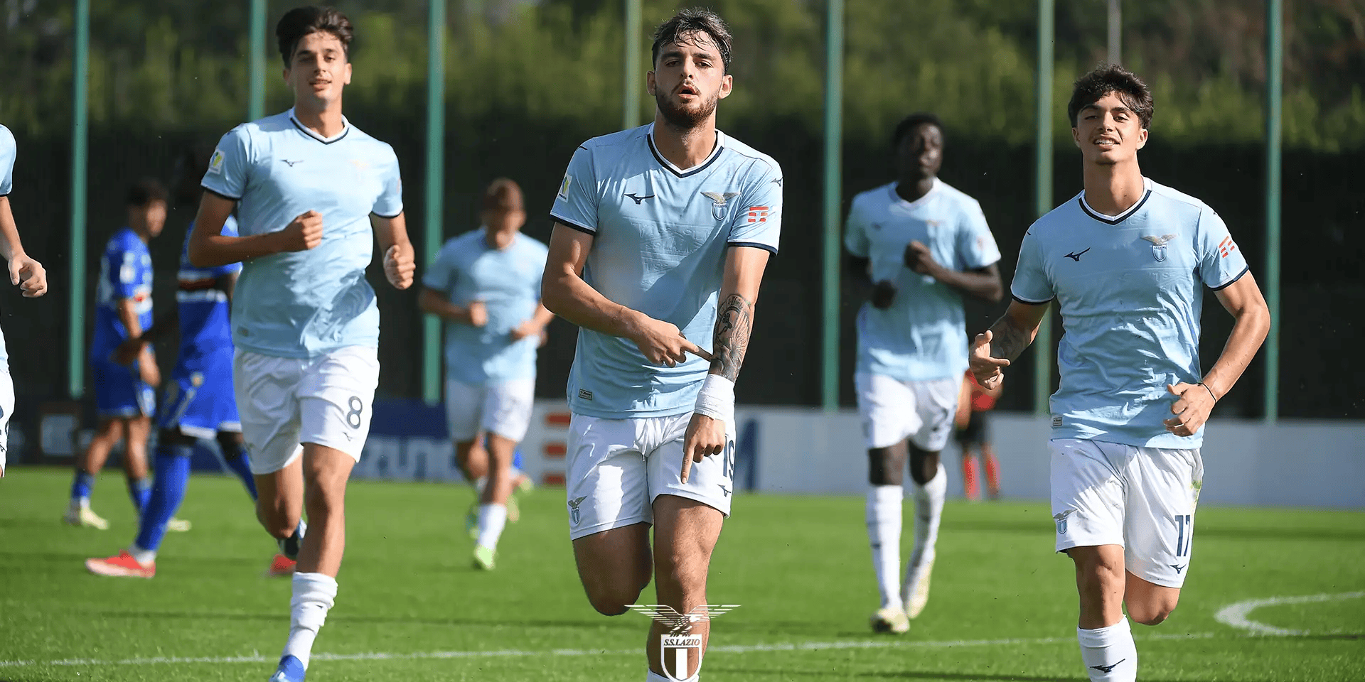 Ming与70激战中国队分钟,战术调整胜负难料!,姆巴佩焦点对战赛场气氛高涨 Ming与70激战中国队分钟,战术调整胜负难料!,姆巴佩焦点对战赛场气氛高涨