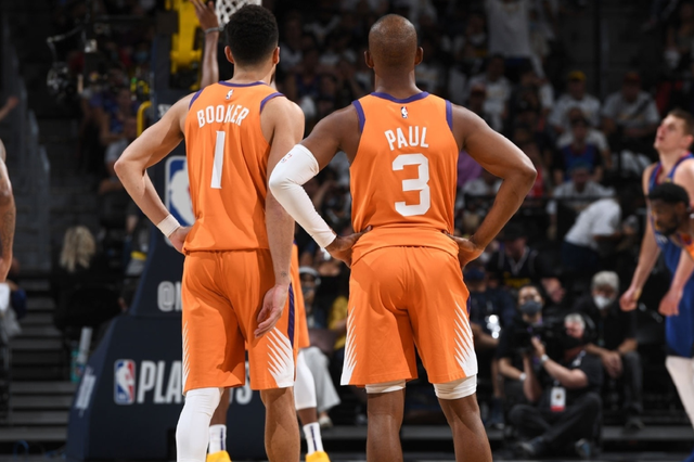 包含保罗赛后谦逊发言登热搜,纽约尼克斯鏖战巴黎圣日耳曼引发热议的词条 包含保罗赛后谦逊发言登热搜,纽约尼克斯鏖战巴黎圣日耳曼引发热议的词条